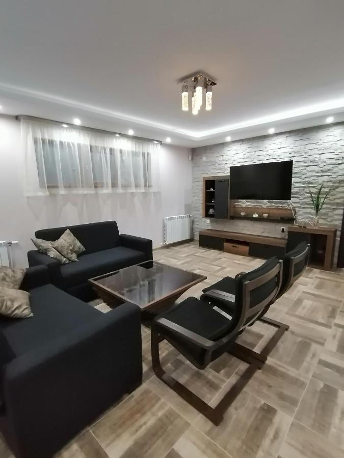 Къща За Гости Радост Guest House Radost Razlog Exteriér fotografie